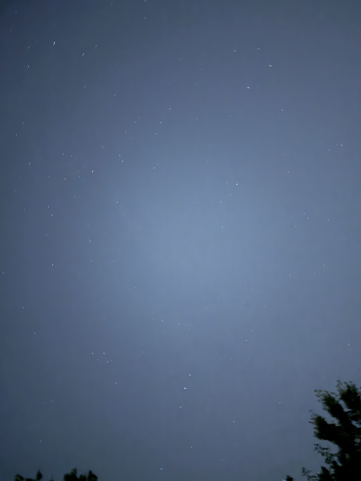 Clear night sky in Raytown